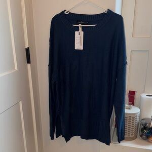 Women's Navy Crew Neck Sweater